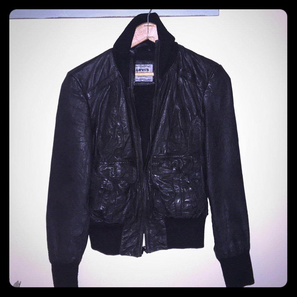 SALE!!! Levi’s Black Women’s Leather Jacket XS